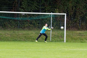Bild 327 - B-Juniorinnen SV Henstedt Ulzburg - Frauen Bramfelder SV 3 : Ergebnis: 9:0